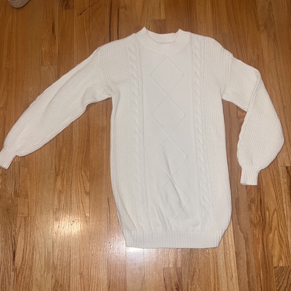 Long-sleeve Sweater Dress - Picture 2 of 4